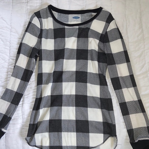 Black and White Plaid Old Navy Long Sleeve - Picture 1 of 5